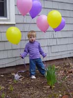 hd-04-04-balloons-annoyed